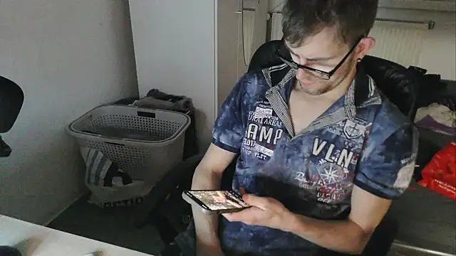 Snapshot of StephPra94 chatting on 02.13.26 StephPra94 online show from 02.13.26