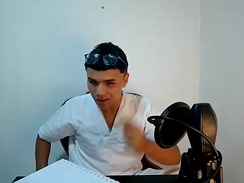 Snapshot of BurningSilk chatting on 10.25.25 BurningSilk online show from 10.25.25