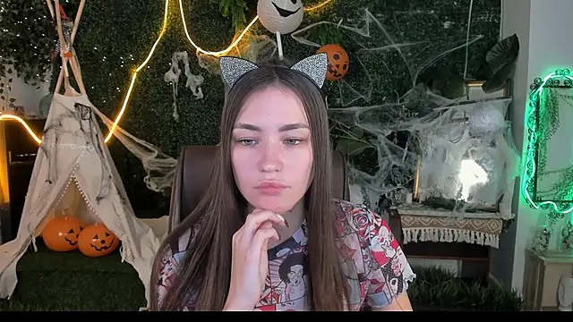 lollyrais online show from 10.30.25