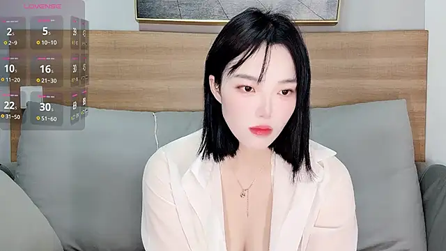 Snapshot of upoo7lt chatting on 12.02.25 upoo7lt online show from 12.02.25