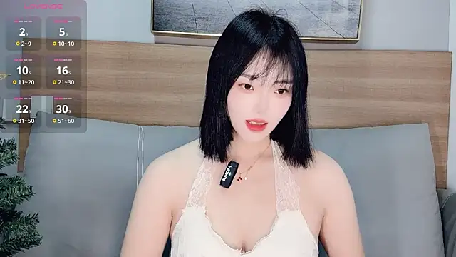 Snapshot of upoo7lt chatting on 12.04.25 upoo7lt online show from 12.04.25