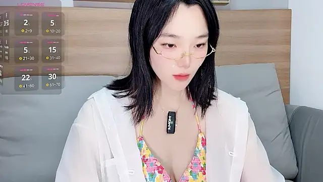 Snapshot of upoo7lt chatting on 02.22.26 upoo7lt online show from 02.22.26