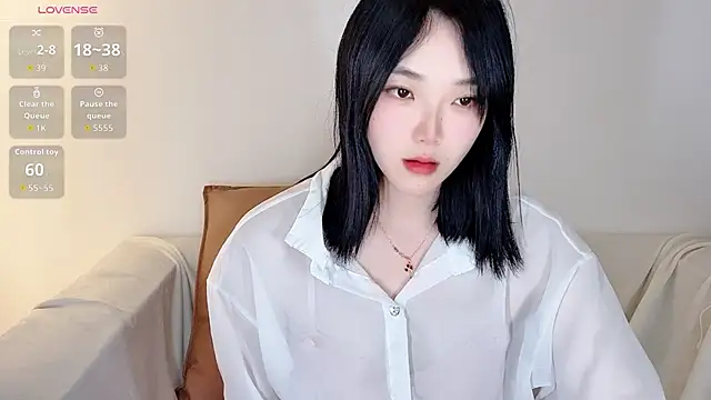 Snapshot of upoo7lt chatting on 03.16.26 upoo7lt online show from 03.16.26