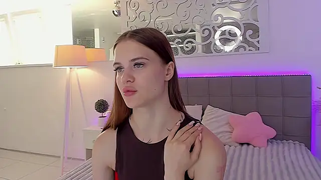 LuisaClover online show from 06.30.26