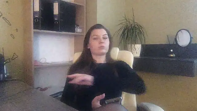 Snapshot of DollyRoma chatting on 11.07.25 DollyRoma online show from 11.07.25