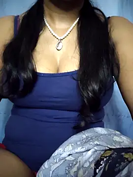 Ezabelljohn online show from 04.28.26