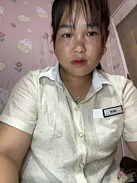 Snapshot of love_pusy09 chatting on 07.03.26 love pusy09 online show from 07.03.26