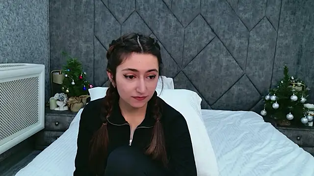 Snapshot of Gloria_Bendall chatting on 01.09.26 Gloria Bendall online show from 01.09.26