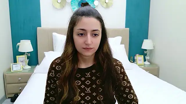 Snapshot of Gloria_Bendall chatting on 02.02.26 Gloria Bendall online show from 02.02.26