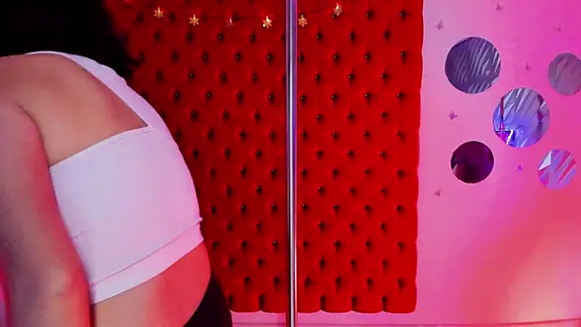 Roxanne Han online show from 05.06.26