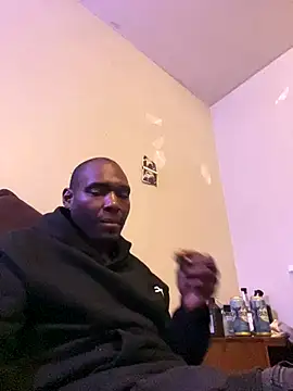 Snapshot of DiabloDicc74 chatting on 10.28.25 DiabloDicc74 online show from 10.28.25