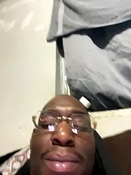 Snapshot of DiabloDicc74 chatting on 11.21.25 DiabloDicc74 online show from 11.21.25