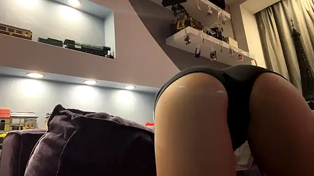 CarmaDiza online show from 11.07.25