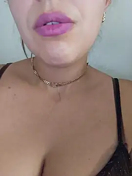 Snapshot of Sexy-girl chatting on 06.17.26 Sexy-girl online show from 06.17.26