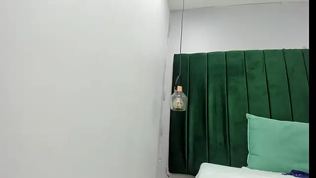 Snapshot of Melody_Horney chatting on 02.11.26 Melody Horney online show from 02.11.26