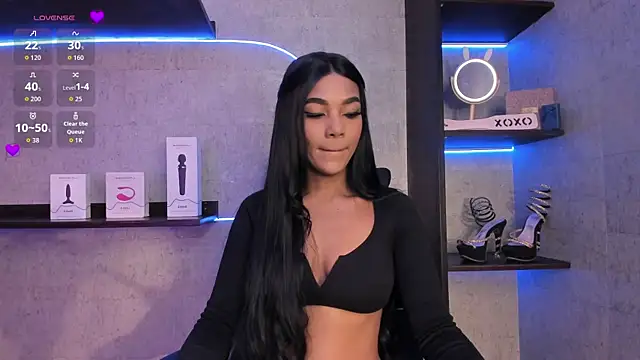 savanaah  online show from 10.29.25