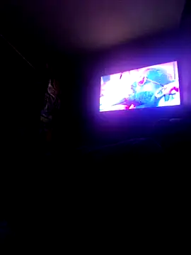 Snapshot of EMB2244 chatting on 10.22.25 EMB2244 online show from 10.22.25