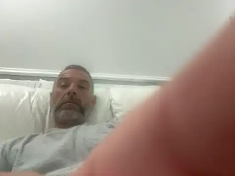 Snapshot of plymouthlad82 chatting on 11.30.25 plymouthlad82 online show from 11.30.25