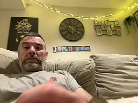 Snapshot of plymouthlad82 chatting on 02.11.26 plymouthlad82 online show from 02.11.26