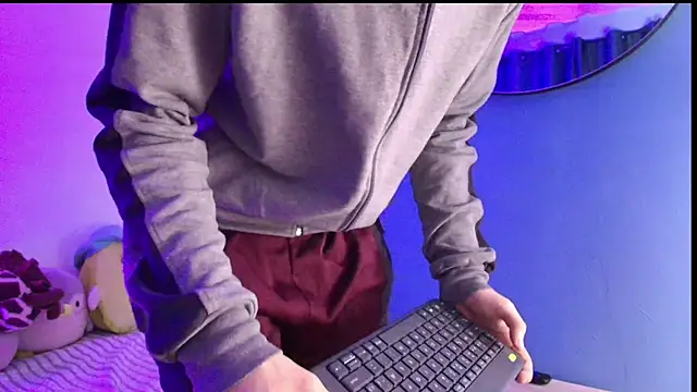 Snapshot of Erick_Taylor3 chatting on 02.07.26 Erick Taylor3 online show from 02.07.26