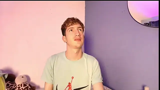 Snapshot of Erick_Taylor3 chatting on 02.10.26 Erick Taylor3 online show from 02.10.26