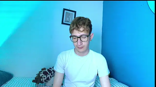 Snapshot of Erick_Taylor3 chatting on 02.25.26 Erick Taylor3 online show from 02.25.26