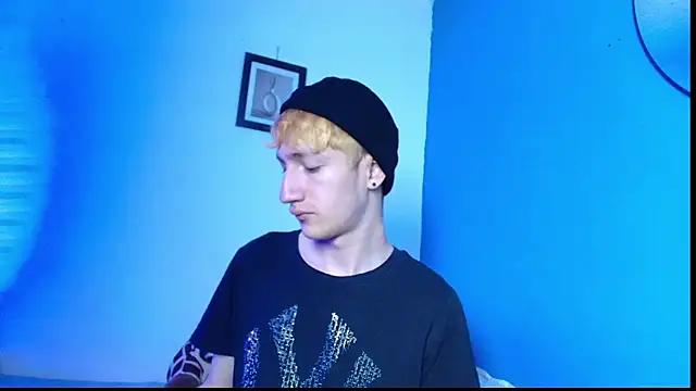 Snapshot of Erick_Taylor3 chatting on 03.20.26 Erick Taylor3 online show from 03.20.26