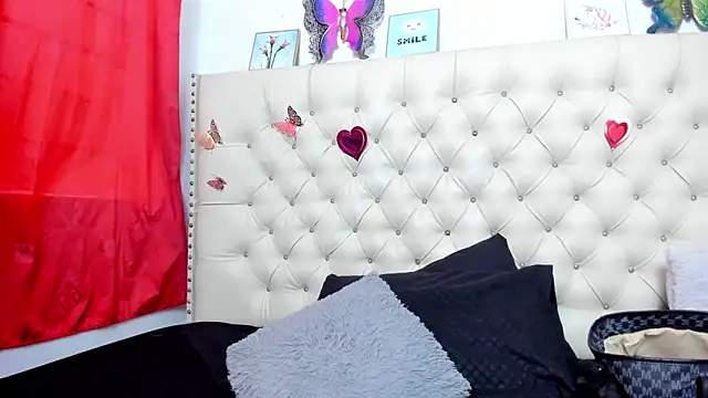 Snapshot of celena_wonder chatting on 06.12.26 celena wonder online show from 06.12.26