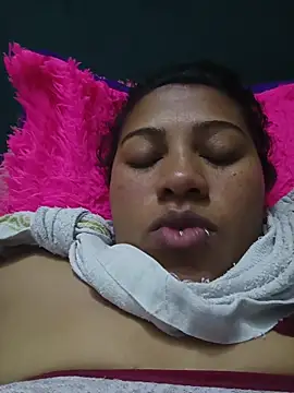 Snapshot of marimar_24 chatting on 11.12.25 marimar 24 online show from 11.12.25