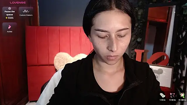 Snapshot of melissa__dolce chatting on 06.18.26 melissa dolce online show from 06.18.26