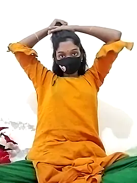 Snapshot of Tushi-10 chatting on 12.17.25 Tushi-10 online show from 12.17.25