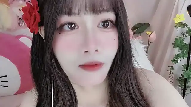 Snapshot of -zhuzhu-999- chatting on 02.04.26 -zhuzhu-999- online show from 02.04.26