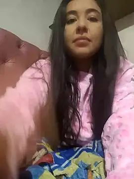 Snapshot of SantaRameriz chatting on 10.31.25 SantaRameriz online show from 10.31.25