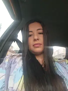 Snapshot of SantaRameriz chatting on 11.21.25 SantaRameriz online show from 11.21.25