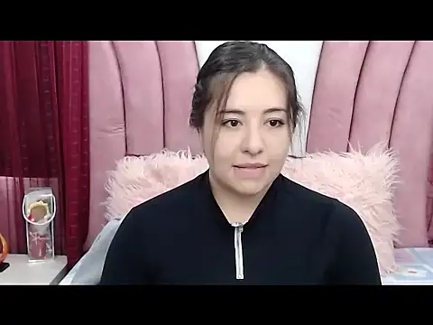 Snapshot of SantaRameriz chatting on 06.16.26 SantaRameriz online show from 06.16.26