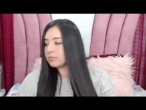 Snapshot of SantaRameriz chatting on 06.19.26 SantaRameriz online show from 06.19.26