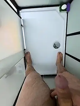 Snapshot of vivodan chatting on 11.30.25 vivodan online show from 11.30.25