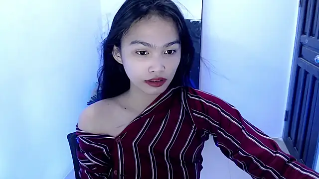  Lachica  online show from 01.13.26