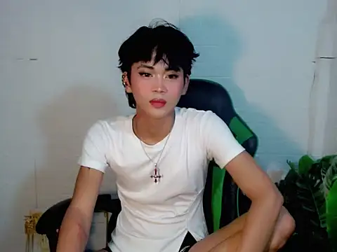 AsianCuteGuy21 online show from 03.12.26