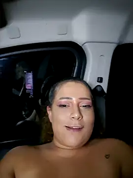 Snapshot of BubblesLovexox chatting on 11.21.25 BubblesLovexox online show from 11.21.25