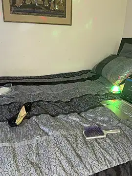 LadyCiaraLux online show from 11.20.25