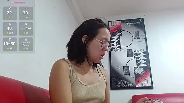 LunaaMorena online show from 05.05.26
