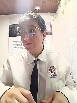 Snapshot of Valentina--1 chatting on 07.18.26 Valentina--1 online show from 07.18.26