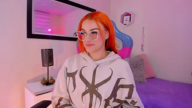 Snapshot of celeste_blazze_ chatting on 01.06.26 celeste blazze online show from 01.06.26