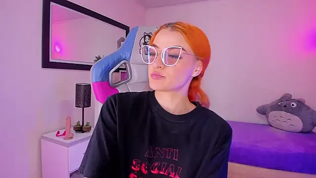 Snapshot of celeste_blazze_ chatting on 02.11.26 celeste blazze online show from 02.11.26