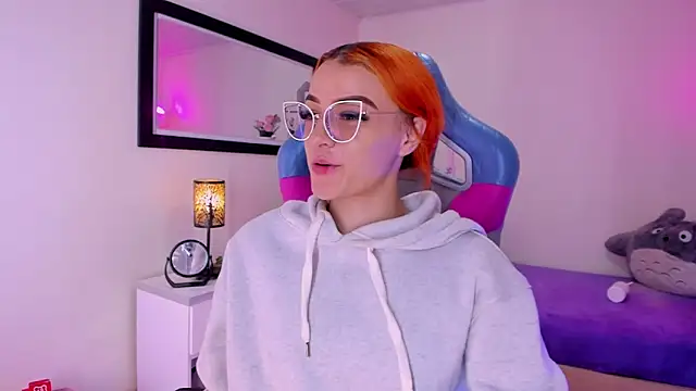 Snapshot of celeste_blazze_ chatting on 02.16.26 celeste blazze online show from 02.16.26