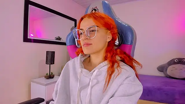 Snapshot of celeste_blazze_ chatting on 03.17.26 celeste blazze online show from 03.17.26