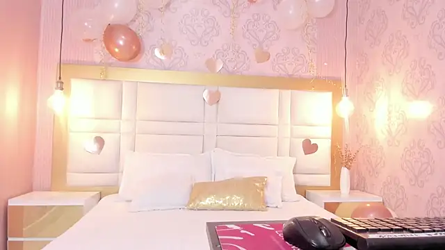 tall hotgirl online show from 10.31.25