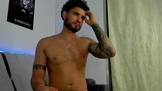 AUSTINN TORRES online show from 06.25.26