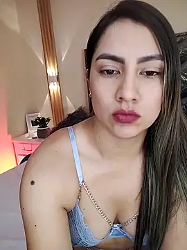 Violeth Grey online show from 10.29.25